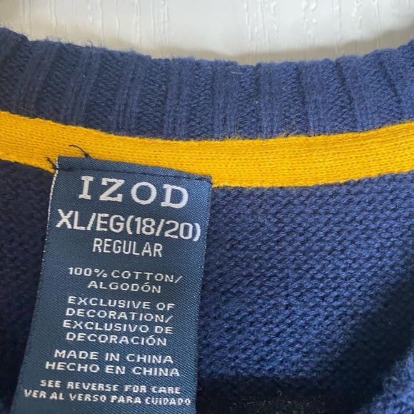 Bundle Deal! Young Mens/Boys pullover sweater bundle - Picture 8 of 12